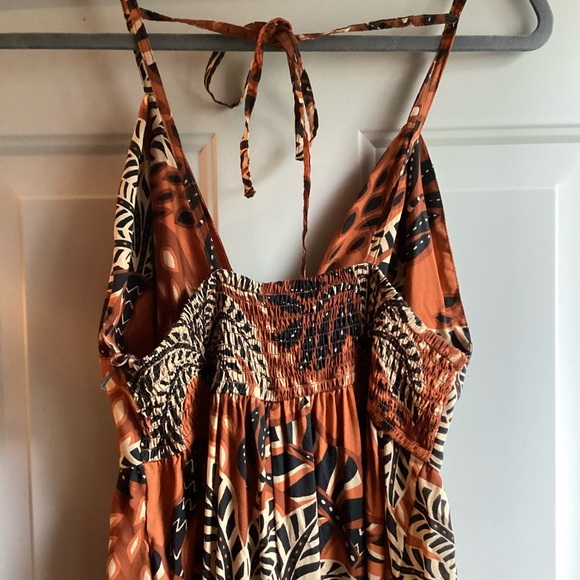 Sincerely Jules NWT Jumpsuit S Wide Leg Halter Cruise Resort Palm Neutral Safari - Picture 6 of 9